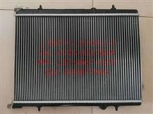 深入了解汽车散热器 以标致、雪铁龙车型配件1301880为例